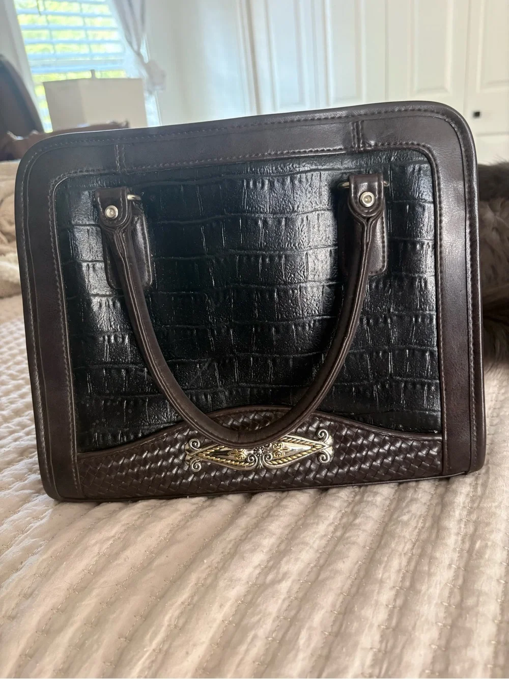 Marlo structured dark